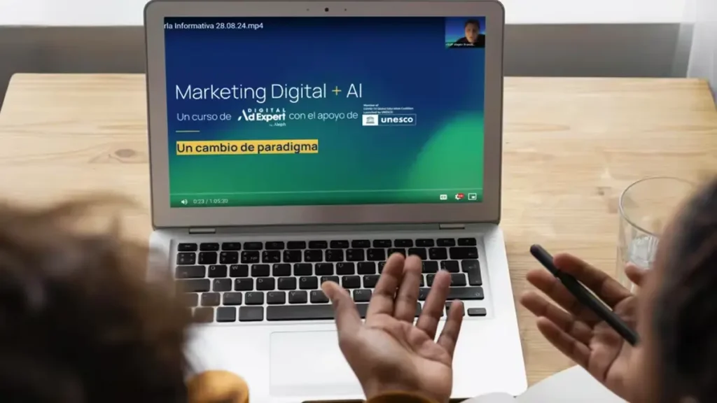 Becas en Inteligencia Artificial: Cómo Prepararte para el Futuro del Marketing Digital