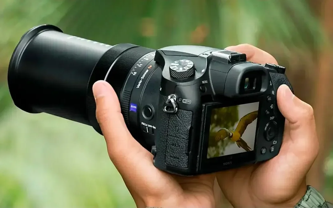 Sony RX10 IV: Calidad Profesional en un Solo Dispositivo